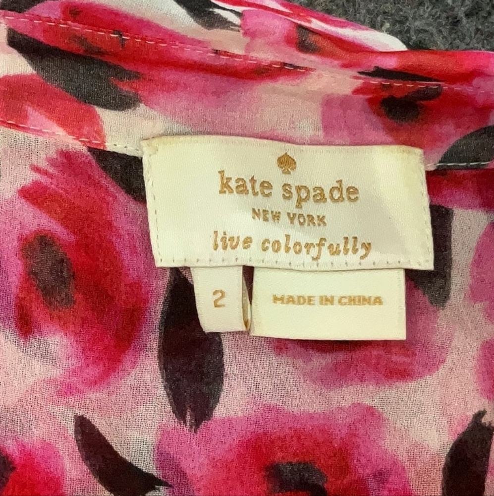 Kate Spade Roses Ruffle Silk Top In Size 2. - Picture 5 of 16